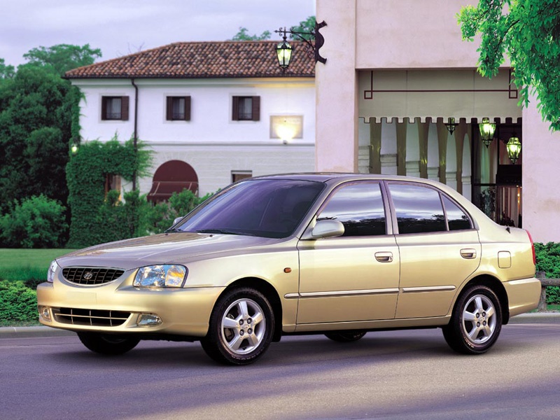    (Hyundai Accent)